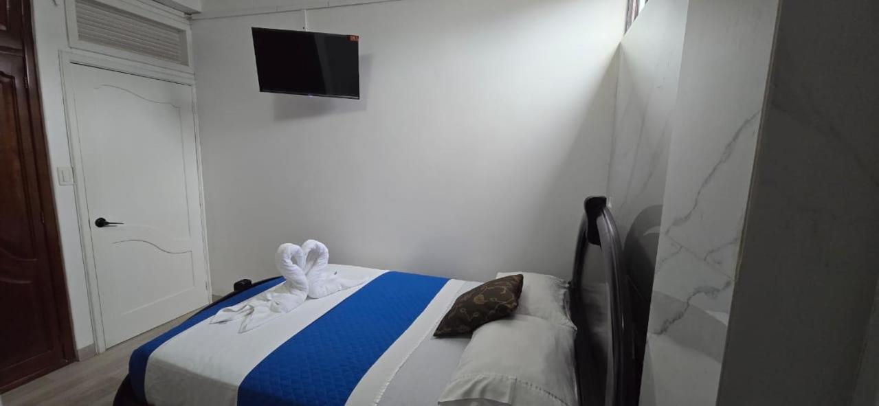 Flightless Cormorant Hotel Puerto Ayora  Exterior foto